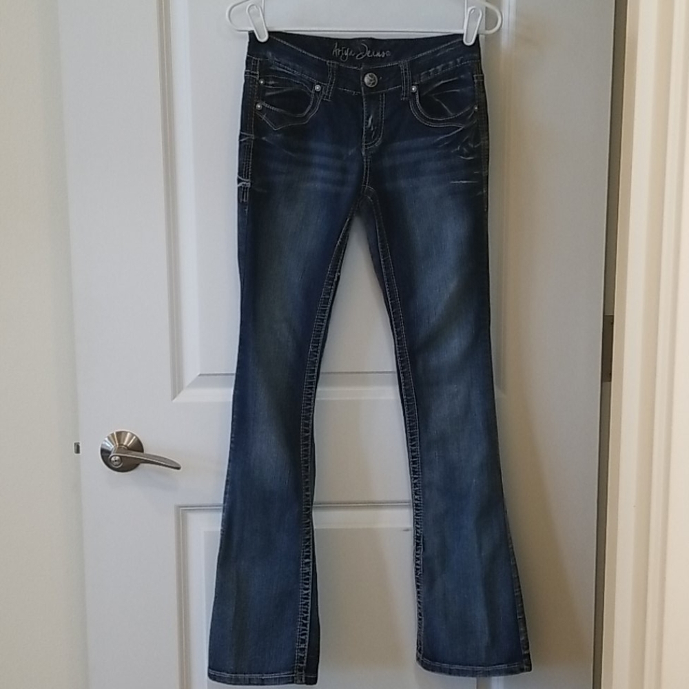 jeans